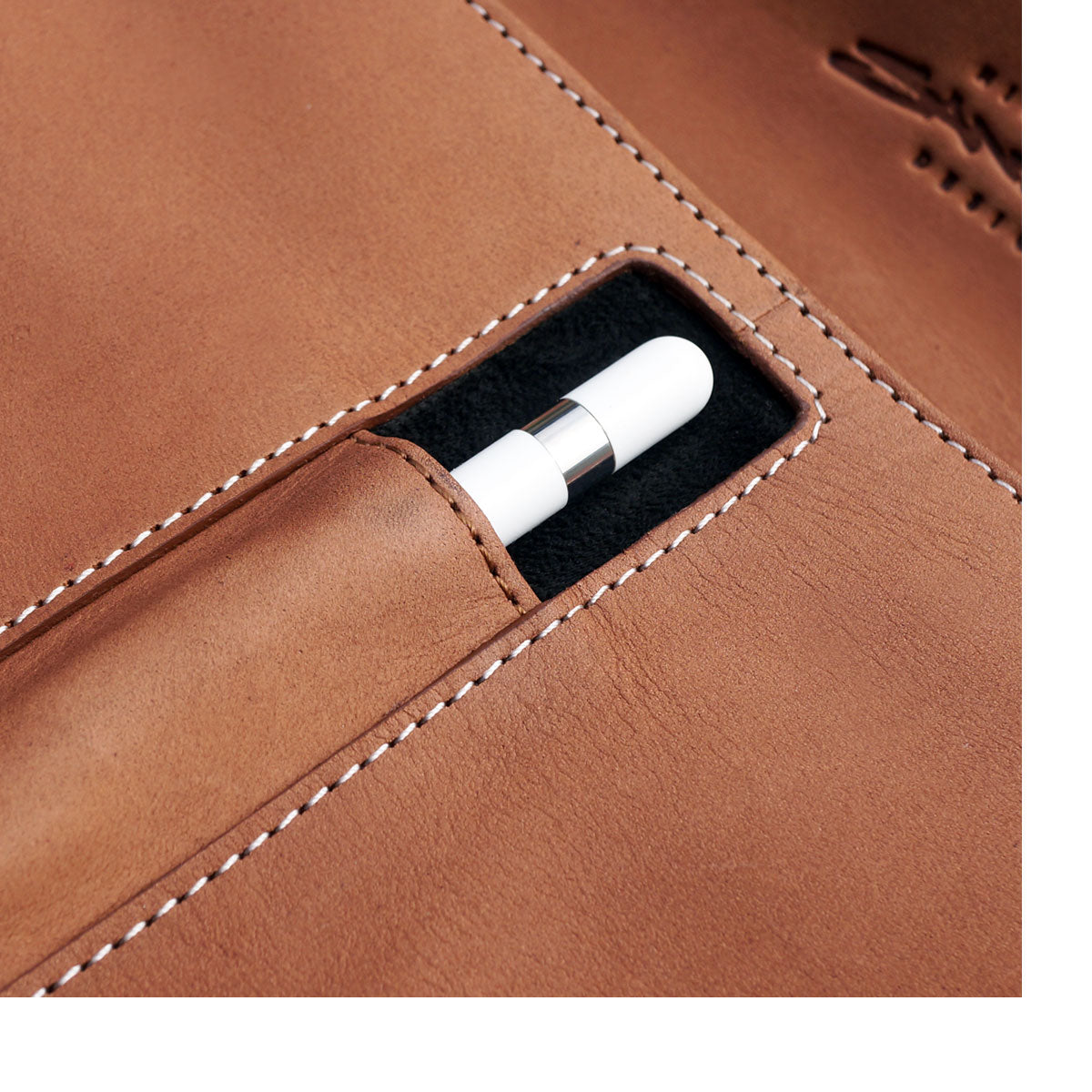 MacCase Premium Leather Magic Keyboard Sleeve